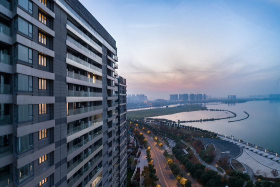 鉑悅犀湖（中國土木工程詹天佑獎優(yōu)秀住宅小區(qū)金獎，全國用戶滿意工程）